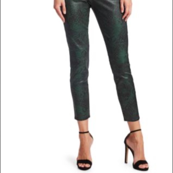 7 For All Mankind Jean Snake Print High-Rise Skinny - Picture 6 of 13